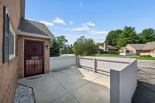 5688 Blendon Valley Dr, Columbus, OH 43230 - Photo 5
