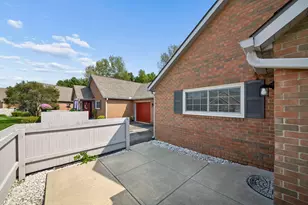 5688 Blendon Valley Dr, Columbus, OH 43230 - Photo 9