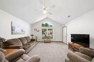 5688 Blendon Valley Dr, Columbus, OH 43230 - Photo 9