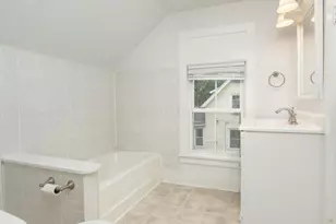 21 W College St, Fredericktown, OH 43019 - Photo 19