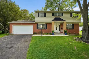 3008 Upton Rd W, Columbus, OH 43232 - Photo 1