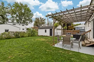 695 Island Ct, Columbus, OH 43214 - Photo 33