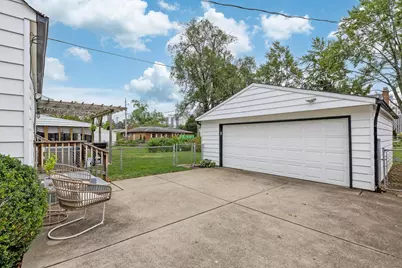 695 Island Court, Columbus, OH 43214 - Photo 35
