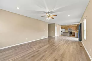 61 Scarlett Dr, Delaware, OH 43015 - Photo 7