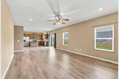 61 Scarlett Drive, Delaware, OH 43015 - Photo 9