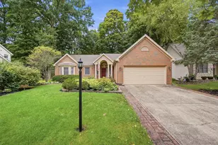 288 W Hull Dr, Delaware, OH 43015 - Photo 1