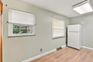 565 S Hampton Rd, Columbus, OH 43213 - Photo 15
