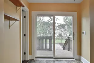 239 Chatham Rd, Columbus, OH 43214 - Photo 15