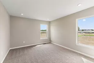 402 W Spielberg Circle, Springfield, OH 45505 - Photo 19