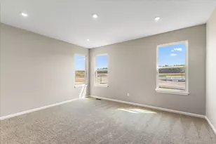 402 W Spielberg Circle, Springfield, OH 45505 - Photo 11
