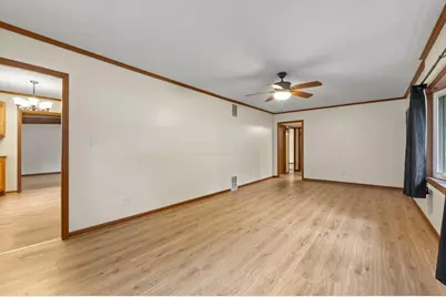 319 W South Street, Worthington, OH 43085 - Photo 5