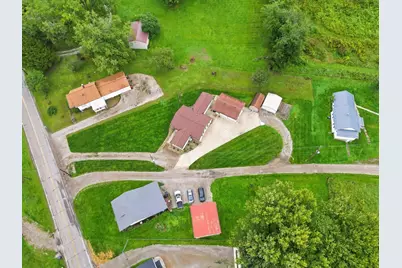1820 Adamsville Road, Zanesville, OH 43701 - Photo 5