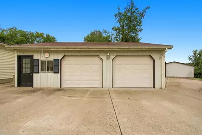 1820 Adamsville Road, Zanesville, OH 43701 - Photo 15