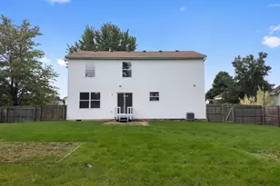208 Isaac Tharp St, Pataskala, OH 43062 - Photo 5