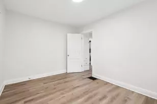 1272 Kent St, Columbus, OH 43205 - Photo 13