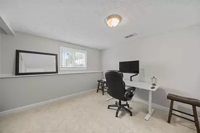 3054 Leon Avenue, Columbus, OH 43219 - Photo 21