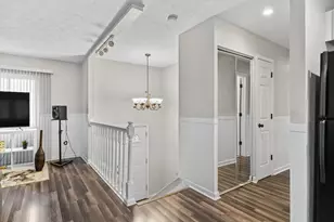 3054 Leon Ave, Columbus, OH 43219 - Photo 5