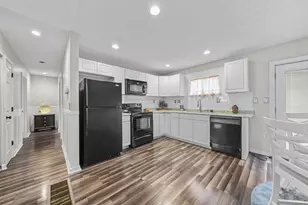 3054 Leon Ave, Columbus, OH 43219 - Photo 7