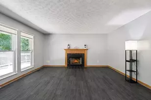 191 Royal Farm E, Blacklick, OH 43004 - Photo 5