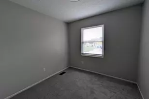 3815 Petzinger Rd, Columbus, OH 43232 - Photo 19