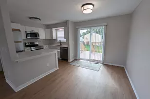 3815 Petzinger Rd, Columbus, OH 43232 - Photo 7