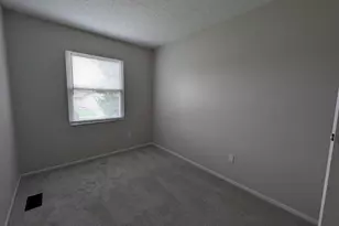 3815 Petzinger Rd, Columbus, OH 43232 - Photo 21