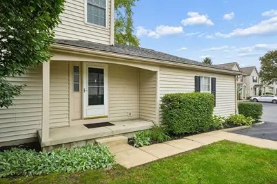 2571 Gardenia Drive, Columbus, OH 43235 - Photo 1