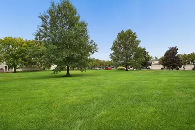2571 Gardenia Drive, Columbus, OH 43235 - Photo 37