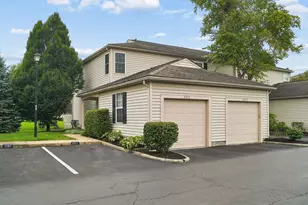 2571 Gardenia Dr, Columbus, OH 43235 - Photo 5