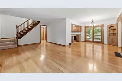 660 E Johnstown Road, Gahanna, OH 43230 - Photo 27