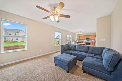 19 Hawthorne Drive, Ashville, OH 43103 - Photo 15