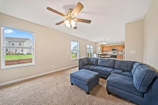 19 Hawthorne Dr, Ashville, OH 43103 - Photo 15