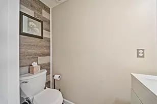 19 Hawthorne Dr, Ashville, OH 43103 - Photo 21