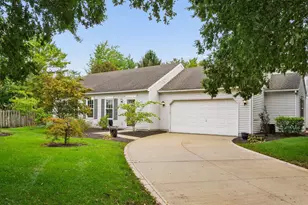 6254 McNaughten Pl Ln, Columbus, OH 43213 - Photo 1