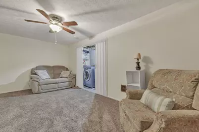2815 Avati Drive, Columbus, OH 43207 - Photo 23