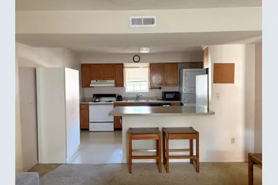 15 S Shafer Street #204, Athens, OH 45701 - Photo 3