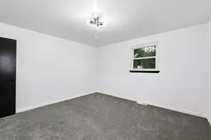 606 Scriven Ave, Columbus, OH 43228 - Photo 25