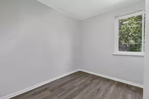 2820 Hiawatha St, Columbus, OH 43211 - Photo 13