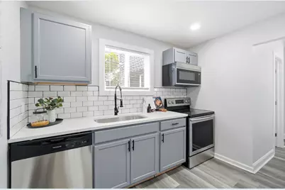 1218 E 22nd Avenue, Columbus, OH 43211 - Photo 3