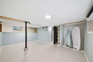 435 E Jeffrey Pl, Columbus, OH 43214 - Photo 27