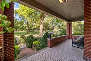 123 E Deshler Ave, Columbus, OH 43206 - Photo 9