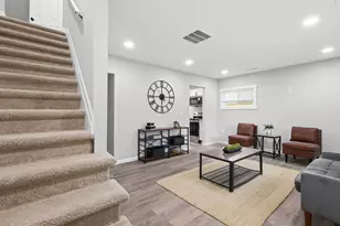 2344 Century Dr, Columbus, OH 43211 - Photo 11