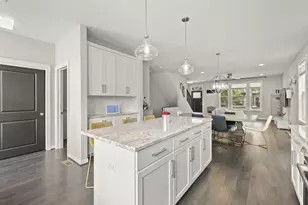 1279 N Grant Ave, Columbus, OH 43201 - Photo 5