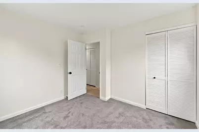 2676 Shelly Drive, Columbus, OH 43207 - Photo 15