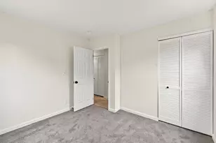 2676 Shelly Dr, Columbus, OH 43207 - Photo 15