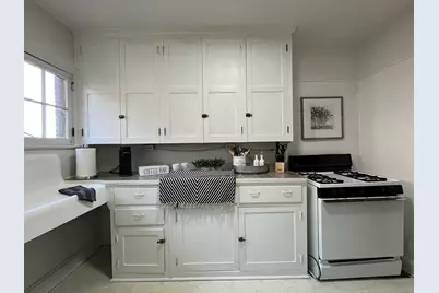 1347 Highland Street #1347, Columbus, OH 43201 - Photo 11
