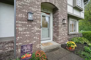 8414 Netherlands Pl, Columbus, OH 43235 - Photo 5