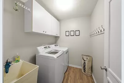 411 Hillbrook Drive, Cuyahoga Falls, OH 44223 - Photo 23