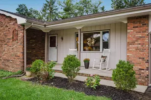 1249 Pepperell Dr, Columbus, OH 43235 - Photo 3