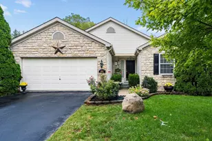 1851 Winding Hollow Dr, Grove City, OH 43123 - Photo 1